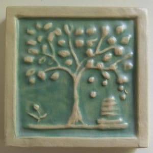 3 inch Bee Hive art tile