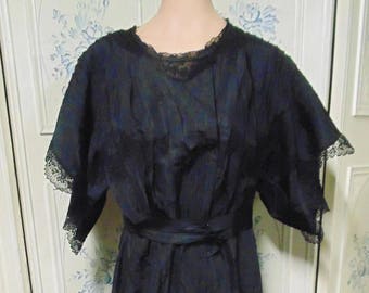 Teens (1910-1919) Black Dress, Bust 34"