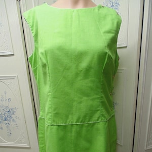 1960s Lime Green Long Top, Bust 40&quot;, Hips 39&quot;, Park East by Swirl