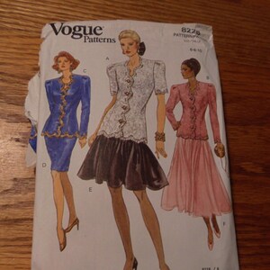 Vogue Top and Skirt Pattern 8228, Size 6-10, UNCUT