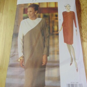 The Vogue Woman Dress by Butterick, Size 20-22-24