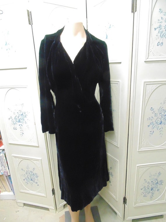 1940 Black Velvet Dress, Bust 41"