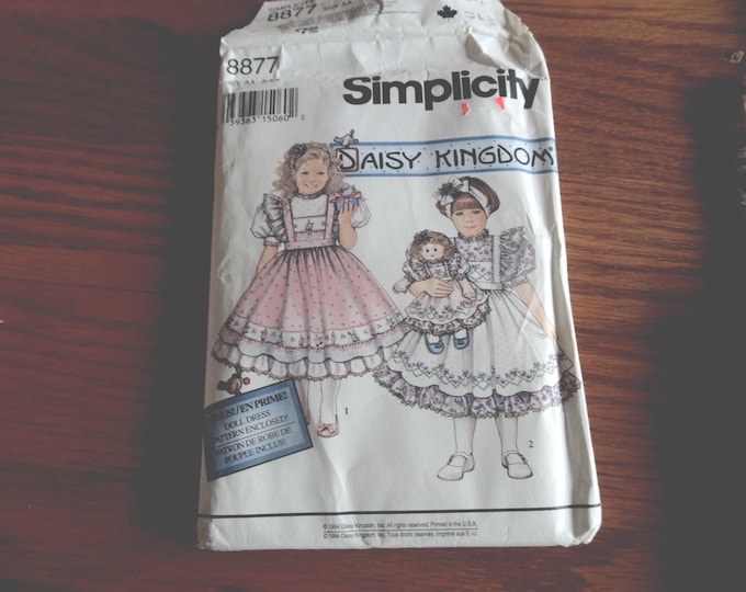 Simplicity 11 1/2