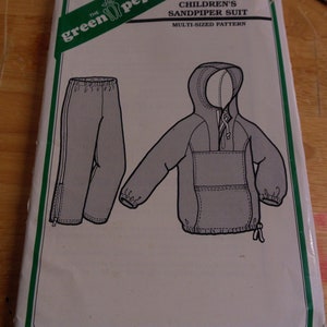 Green Pepper Children&#39;s Sandpiper Suit, F785, Multi sized Pattern