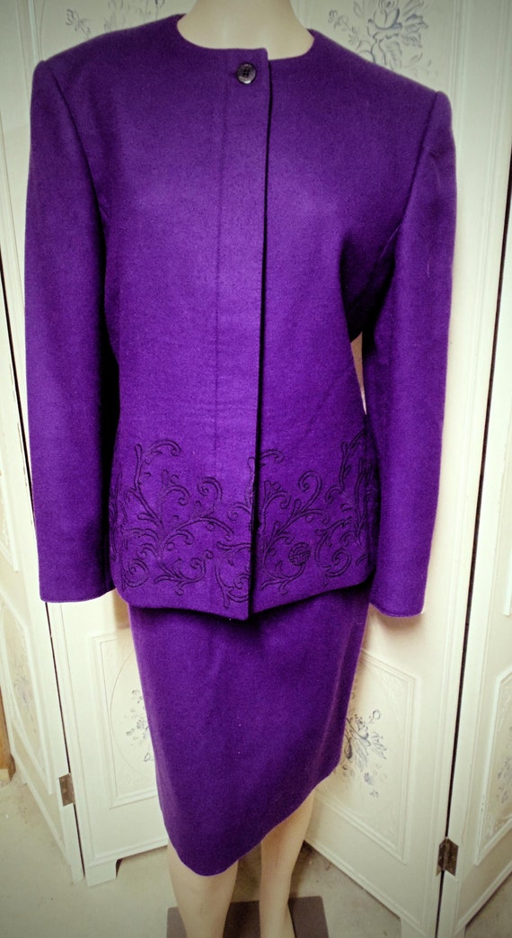 Vintage 1970 Purple Louis Feraud Skirt Suit, Size 