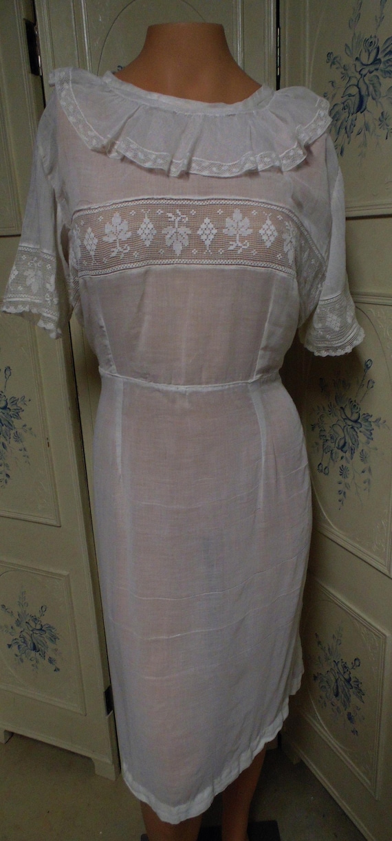 Vintage White Lace and Cotton Dress
