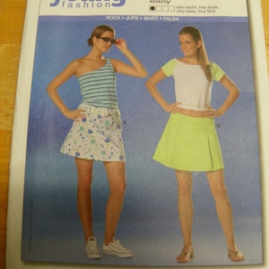 May include: Burda Young Fashion sewing pattern number 7818 for a skirt and a top. The pattern is easy to sew and includes seam and hem allowances. The pattern is available in sizes 6-18 and 32-44.