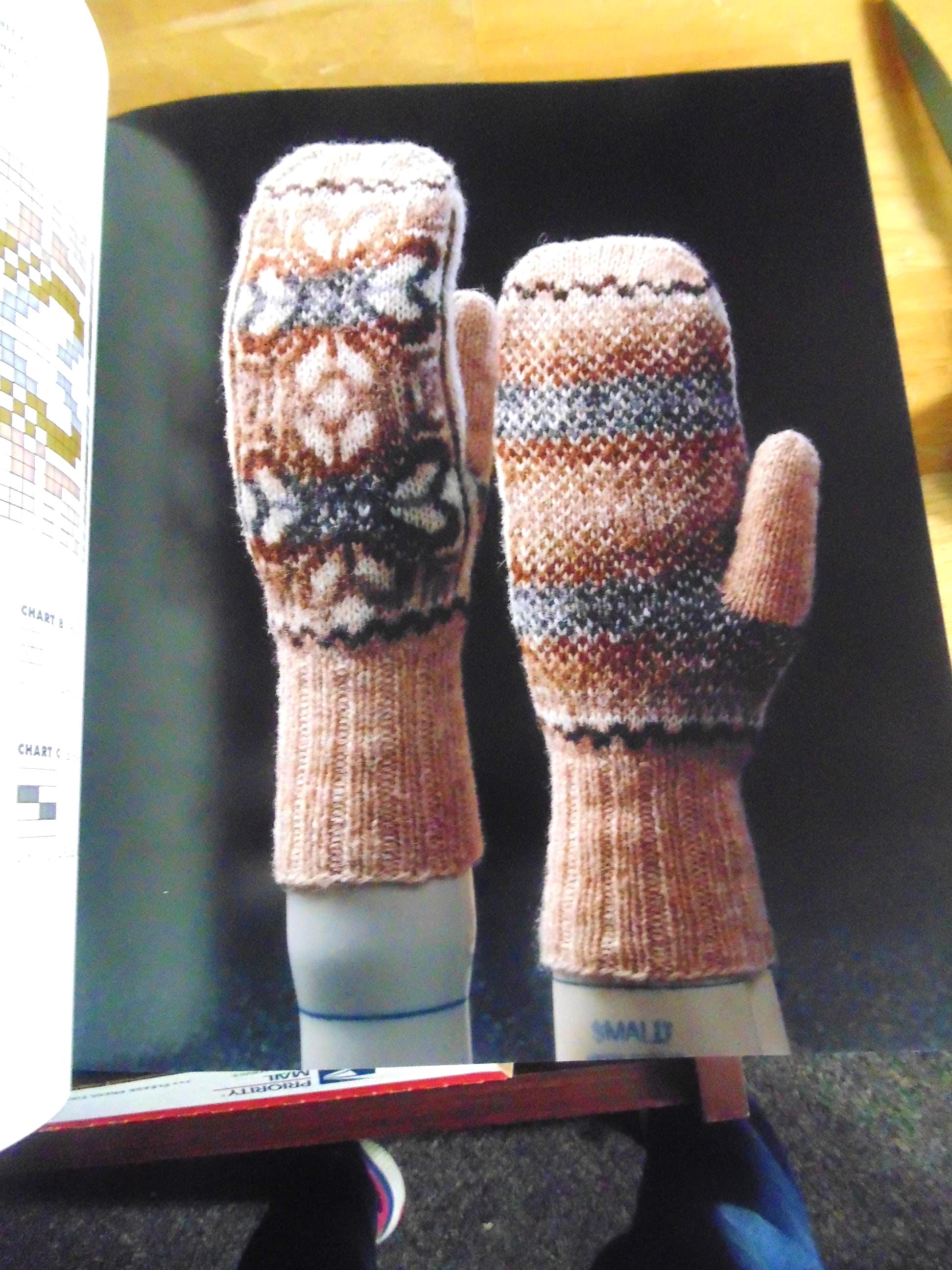 Knitting Fair Isle Mittens & Gloves, 40 Great Looking Designs