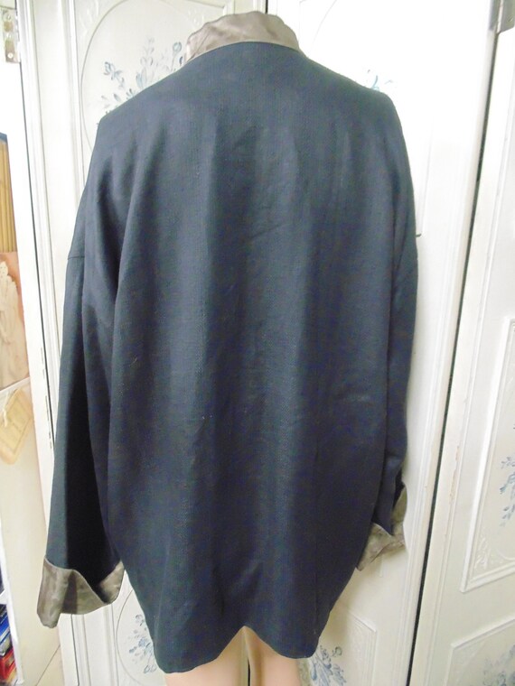 Chinese Linen Jacket with round Buttons, Bust 48" - image 2