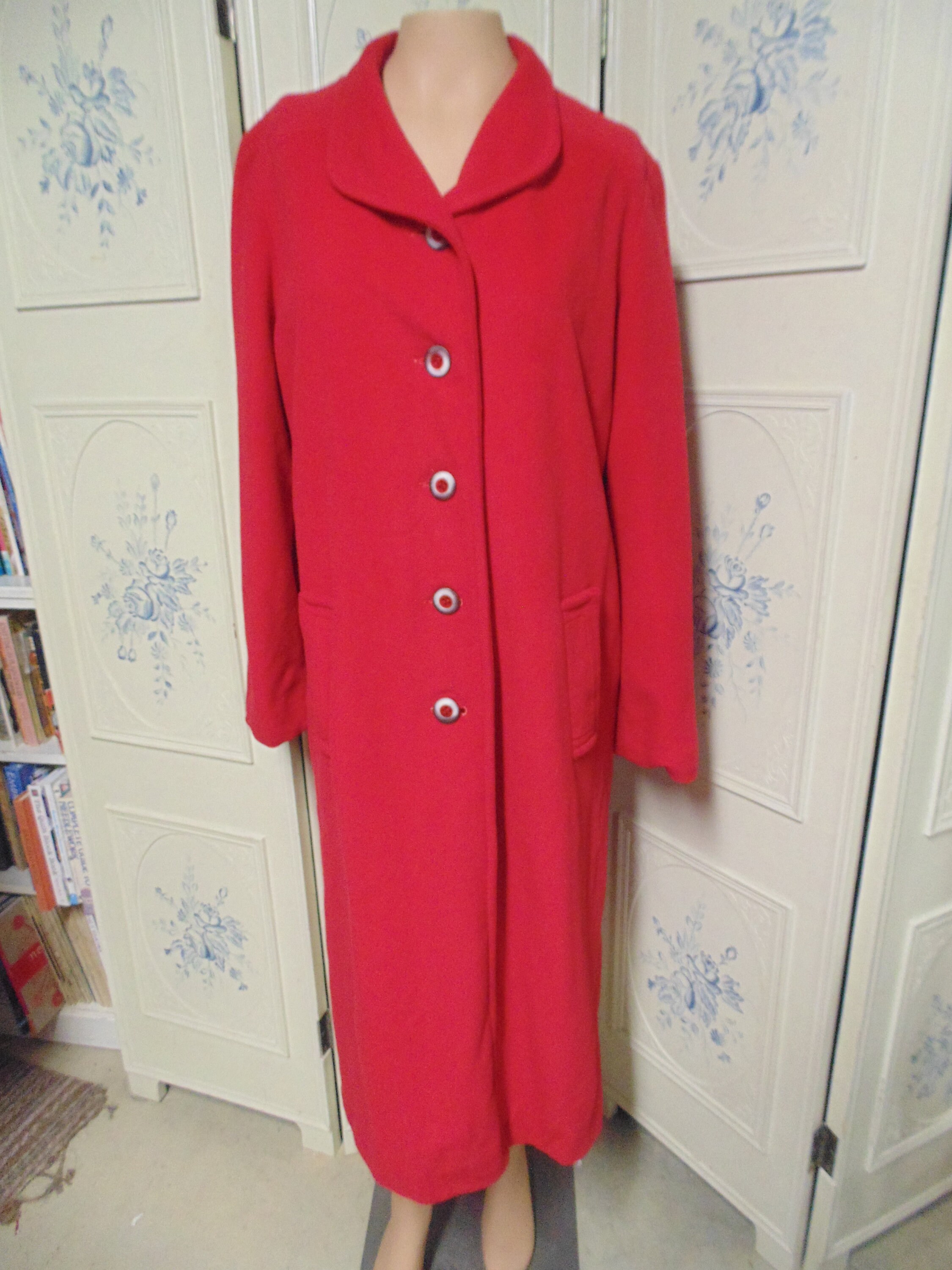 Red Vintage Winter Coat, Lined, Bust 40