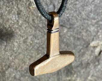FOREMARK - Hammer of the Great Heathen Army - Bronze Thor’s Hammer Mjolnir Viking Pagan Necklace