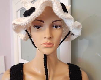 Cow bucket hat