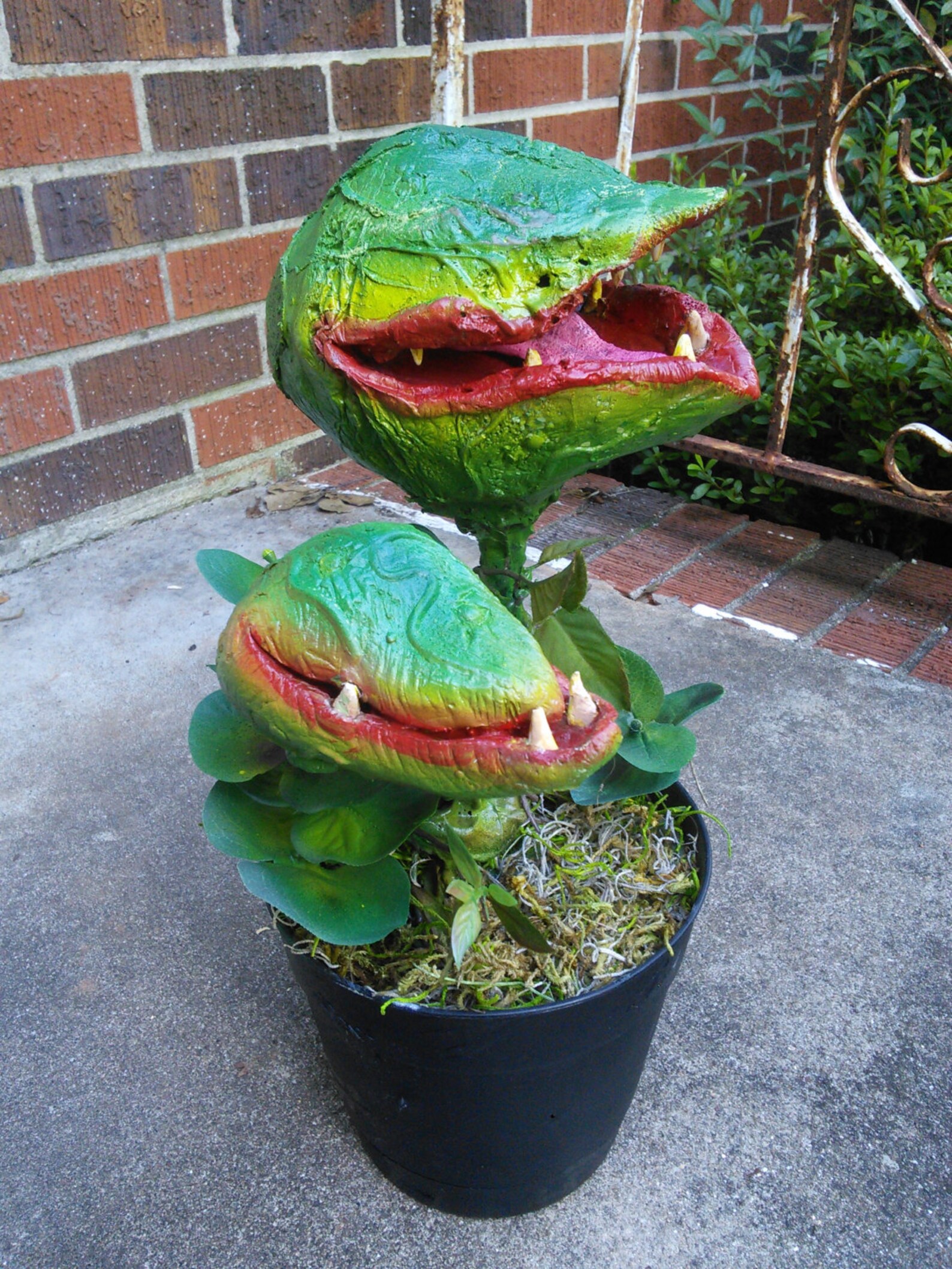 Carnivorous Man Eating Plant Static Prop UnEarthed Series