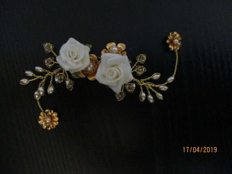 Gold cream floral hairvine #wedding #bridal #hairvine #floral #bridalhair #bridesmaidshair