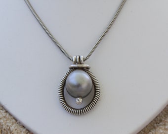 Silvery Gray Tahitian Pearl Pendant Necklace