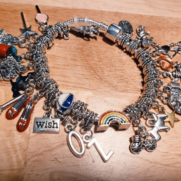 Wizard of Oz Theme Charm Bracelet Symbols of a magical place