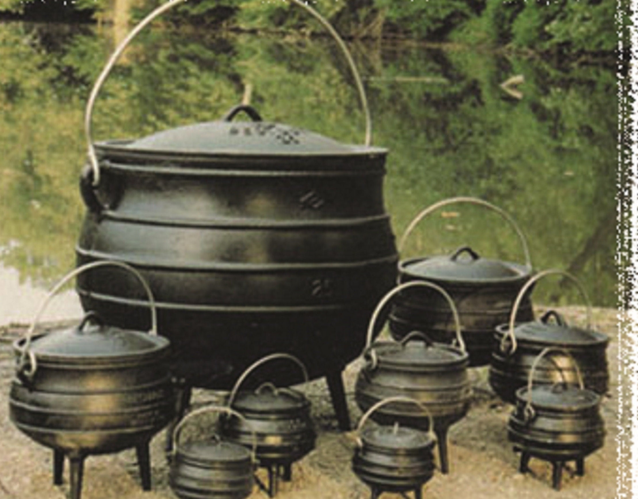 Huge cast iron pot cooking : r/castiron