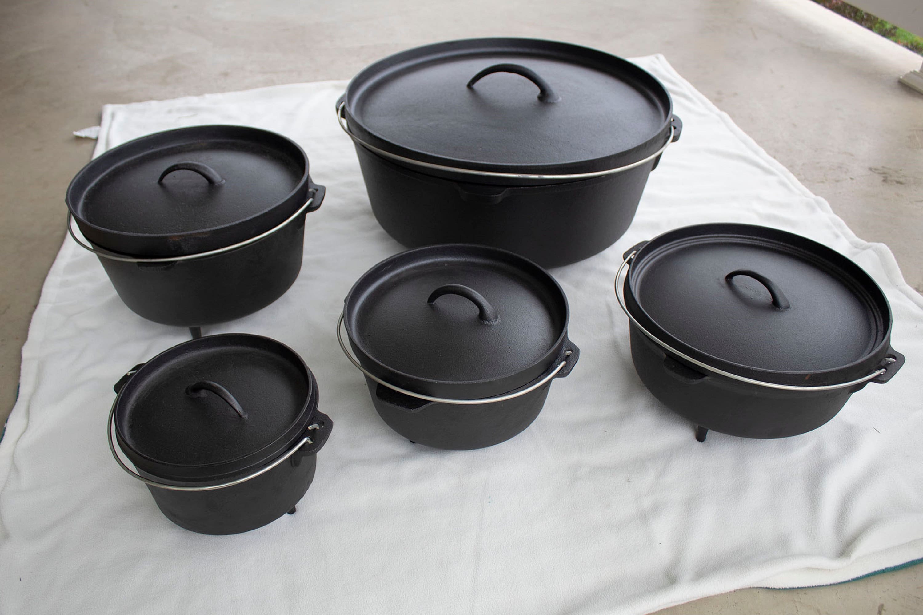 Assorted Sizes Cast Iron Dutch Oven Roasters With Legs Kettles Etsy