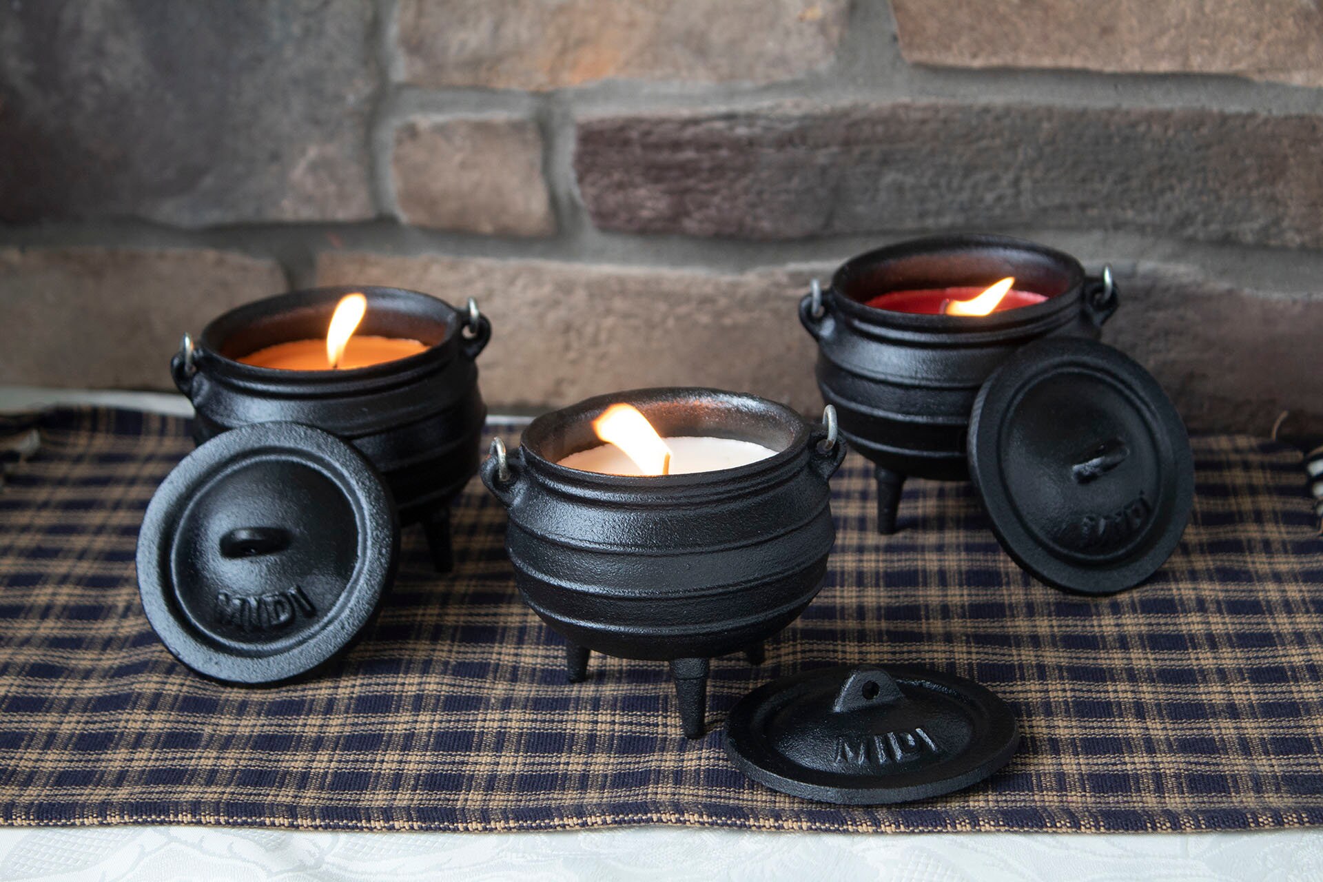 Cast Iron Cauldron Potjie Pot Size 1/2 Cast-iron Lodge Pots and