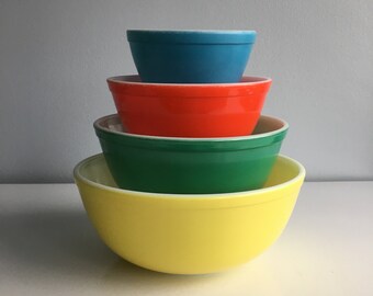 Pyrex Vintage Mixing Bowls | Etsy