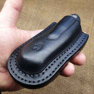 Leather pancake sheath pouch holster for Benchmade Griptilian or mini Griptilian or 940 or Bugout. image 7