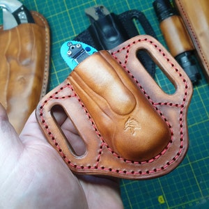 Leather pancake sheath pouch holster for Benchmade Griptilian or mini Griptilian or 940 or Bugout. image 1