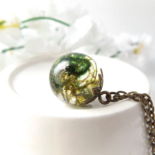 Terrarium necklace - little botanical orb with real moss - unique handmade gift ideas for women - free UK postage