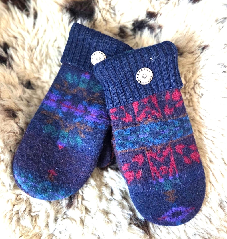 Mitones de lana Pendleton CLÁSICOS - reciclados - Diseño del suroeste - Botones con detalles plateados - Cabaña de troncos - Northwoods - Talla mediana para mujer imagen 1