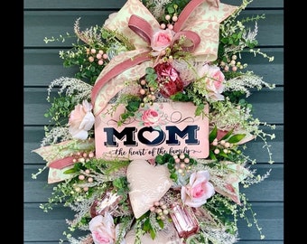 Mothers Day Door or Wall Wreath, Mother's Day Gift, Everyday Wreath, Spring/Summer Wall Decor