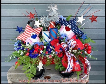 Patriotic Table Wagon Arrangement, July 4 Entry Decoration, Memorial Day decor, Veterans Day, RED  White Blue Decor, Independence Day