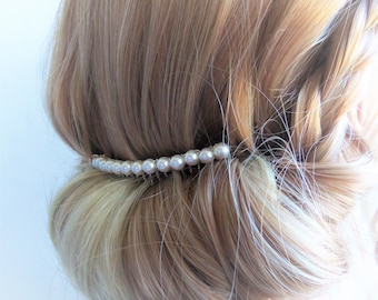 White pearl hair comb, high quality pearl comb, pearl hair accessories, white crystal pearls, silver comb, simple pearl comb, bridal comb