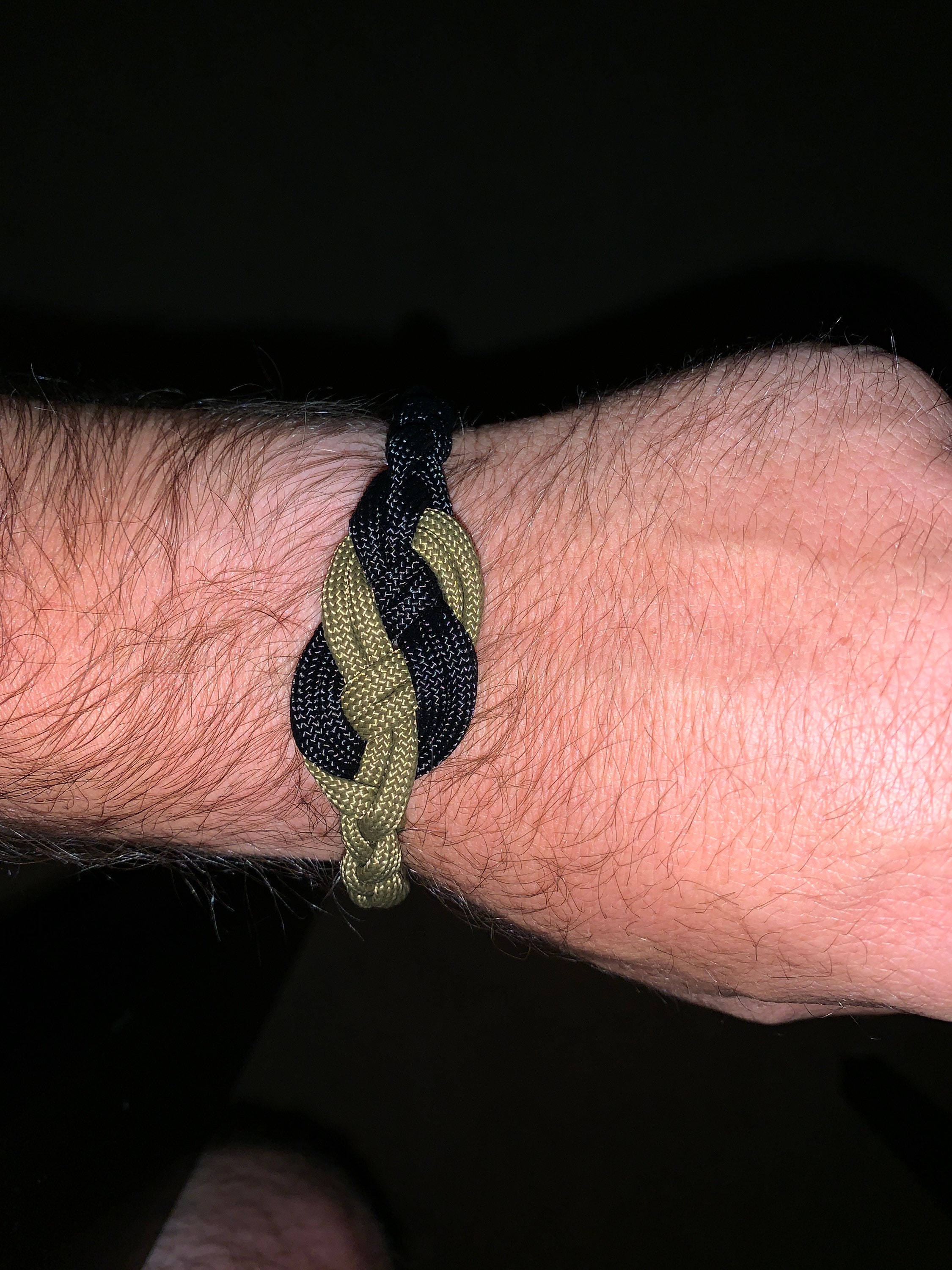 Carrick bend deals bracelet