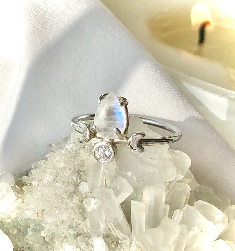 Moonstone Ring Moon Magic Ring Crescent Moon Moonstone Etsy