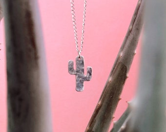 silver cactus necklace, hammered saguaro silver nevklace, arizona desert