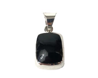 Black Onyx Pendant Made in Mexico Sterling Silver 925 Mexican Pre-Owned 1.25"