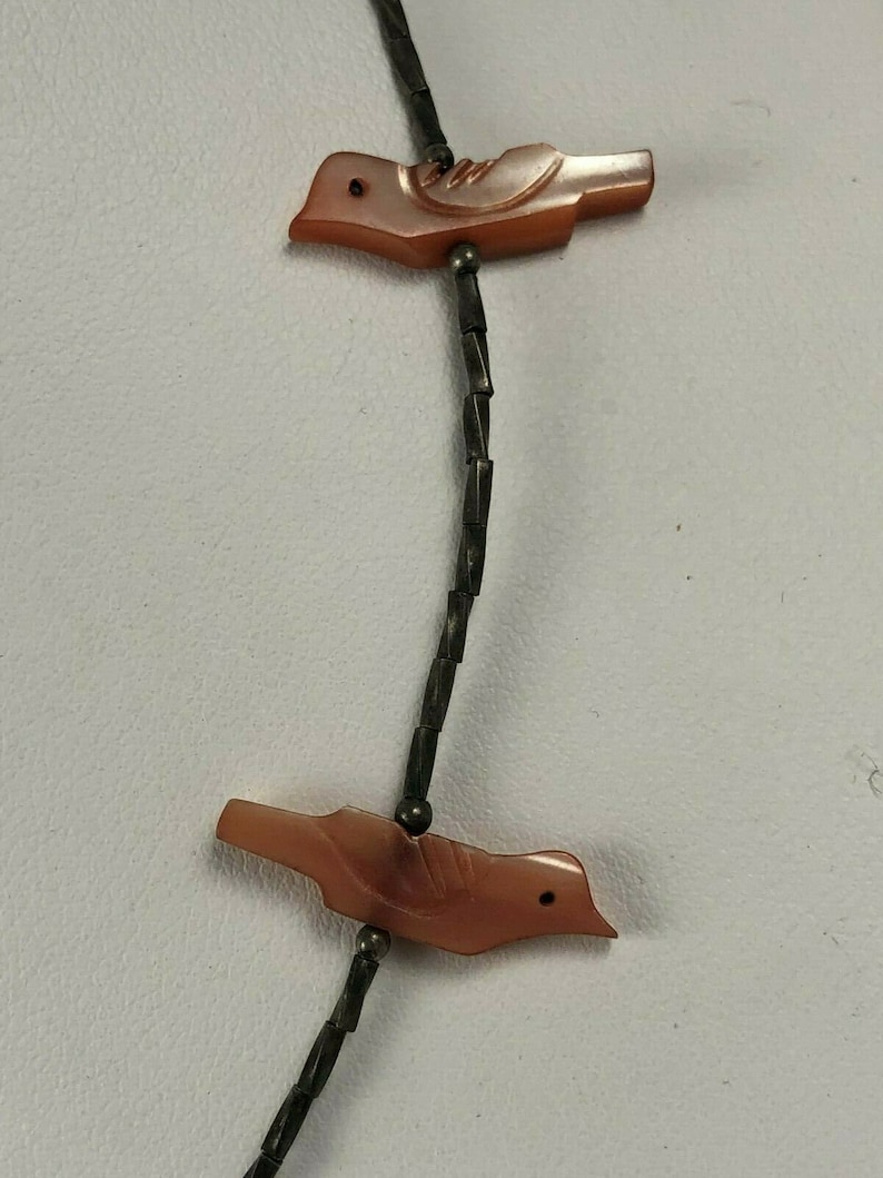 Vintage Sterling Silver Southwestern Pink Mother of Pearl Bird Fetish Necklace