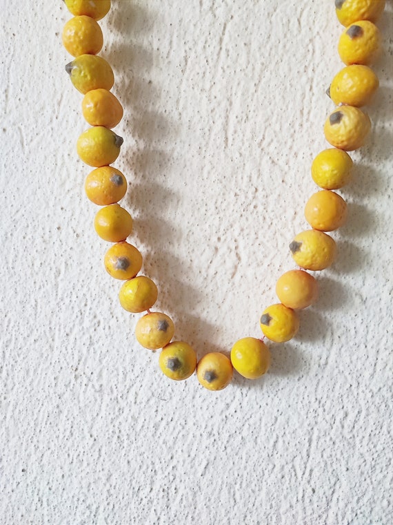 Plastic lemons garland, vintage decorative garland of miniature, yellow plastic lemons, 97cm long