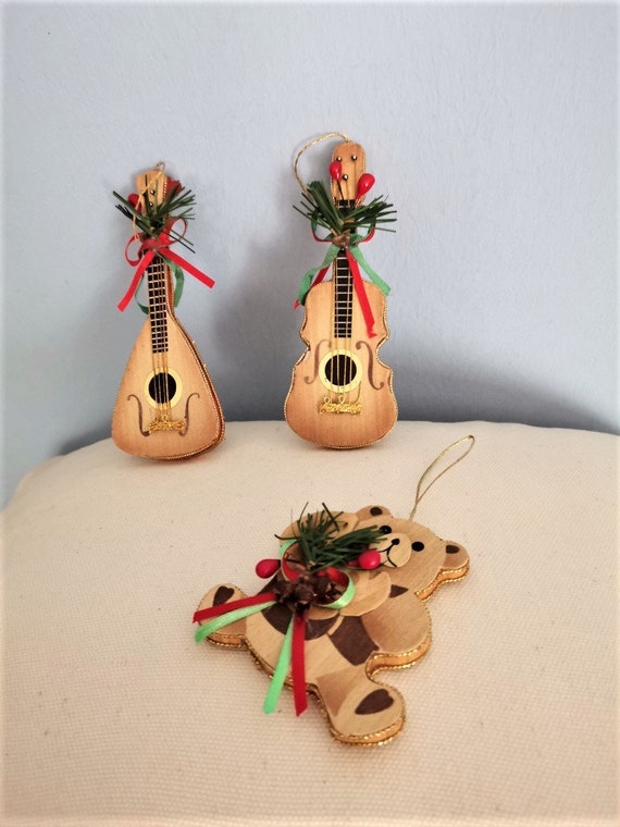 Vintage wooden ornaments, xmas tree ornaments in natural wood, musical instruments and teddy bear ornaments, set of three