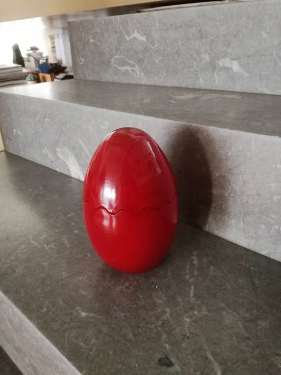 Red Easter egg, glass Easter egg box, red egg glass container, vintage, large red Easter egg, Easter egg hunt, self standing glass egg jar