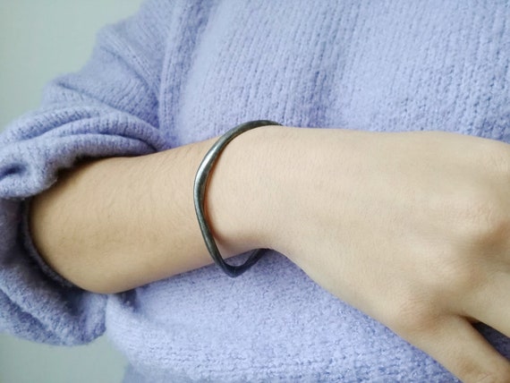 Vintage, silver bangle, thick silver bangle, minimalist, twisted, wavy bangle, oxidised, solid sterling cuff, boho hippie modern cuff