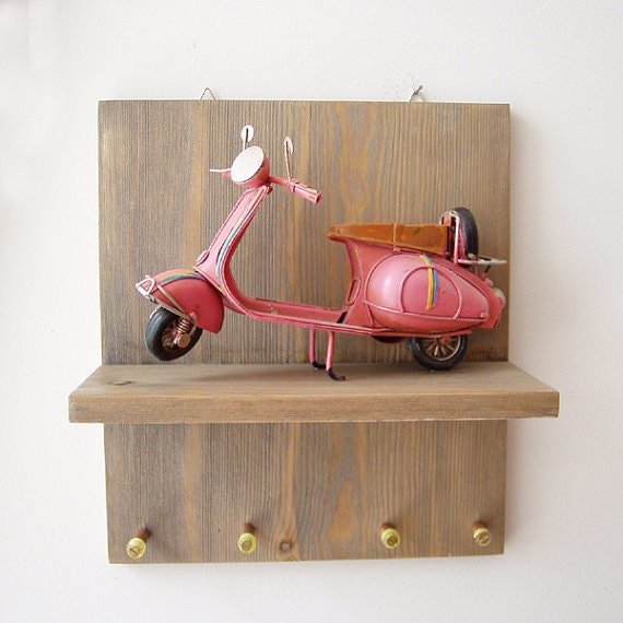 Pink scooter key organiser, wooden board with retro scooter and key holders, office/home key hanger, pink scooter diorama with key hangers