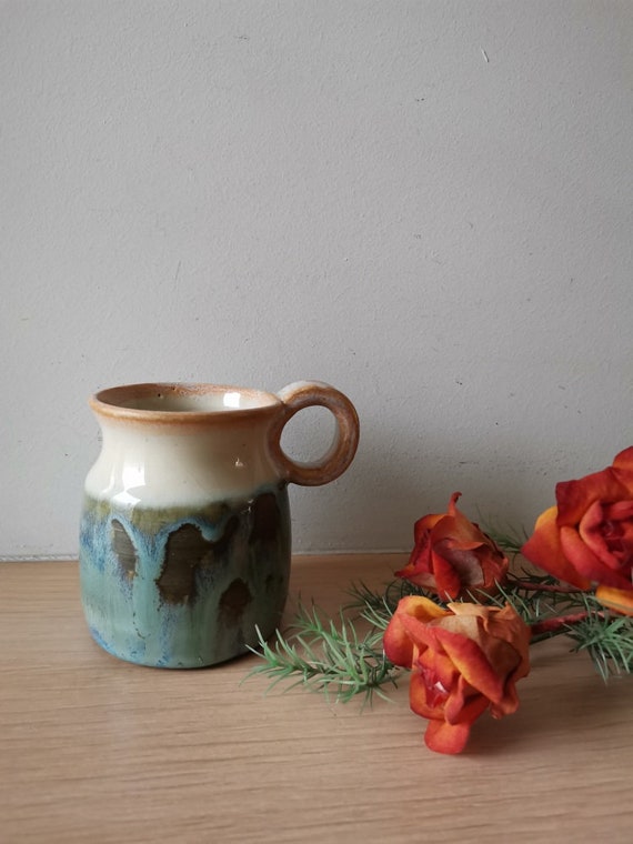 Chunky ceramic mug, vintage stoneware clay mug with double glaze in ivory and green, vintage coffee or tea mug