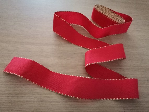 Vintage Christmas ribbon, red linen Xmas trim, traditional Greek Christmas ribbon for embroidery with gold edges, retro Christmas decor