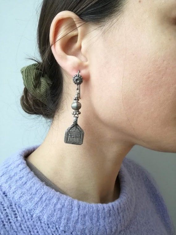 Vintage Indian earrings, dangle ethnic earrings, oxidised siver drop earrings, boho hippie gipsy earrings, late seventies