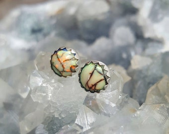 Opal Ohrstecker, Opal Schmuck, Oktober Geburtsstein, Sterling Silber Ohrstecker, Ohrstecker, minimalistisch, Lab erstellt Opal Ohrringe