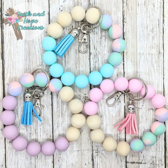 Beaded keychain bracelet deals