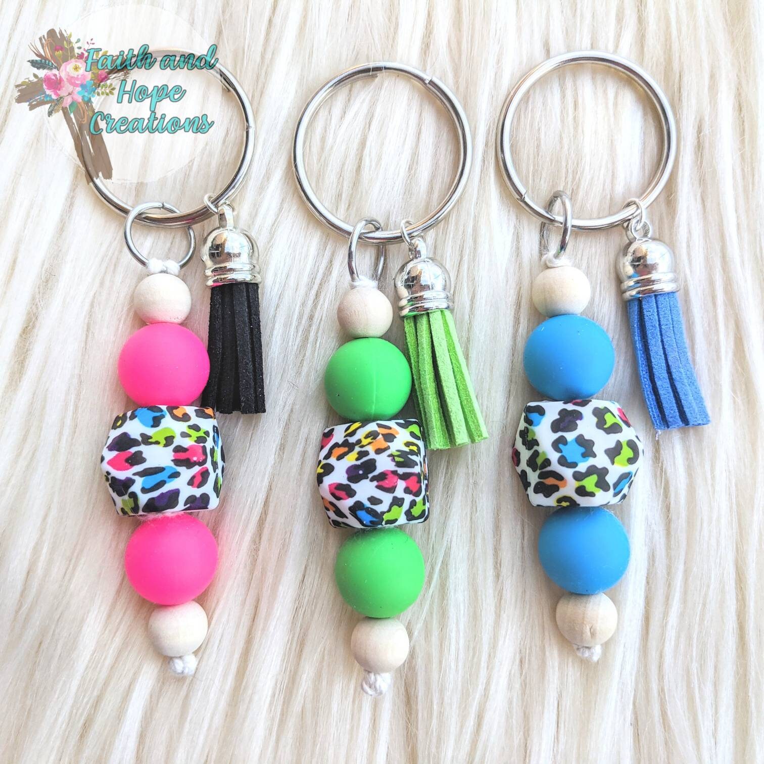 Beaded rainbow leopard print keychain, beaded keychain silicone, beaded keychain for women