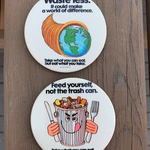 Eco Friendly badge button recycle collectible pin brooch large retro vintage earth trash can no waste less 1970’s hippie compost