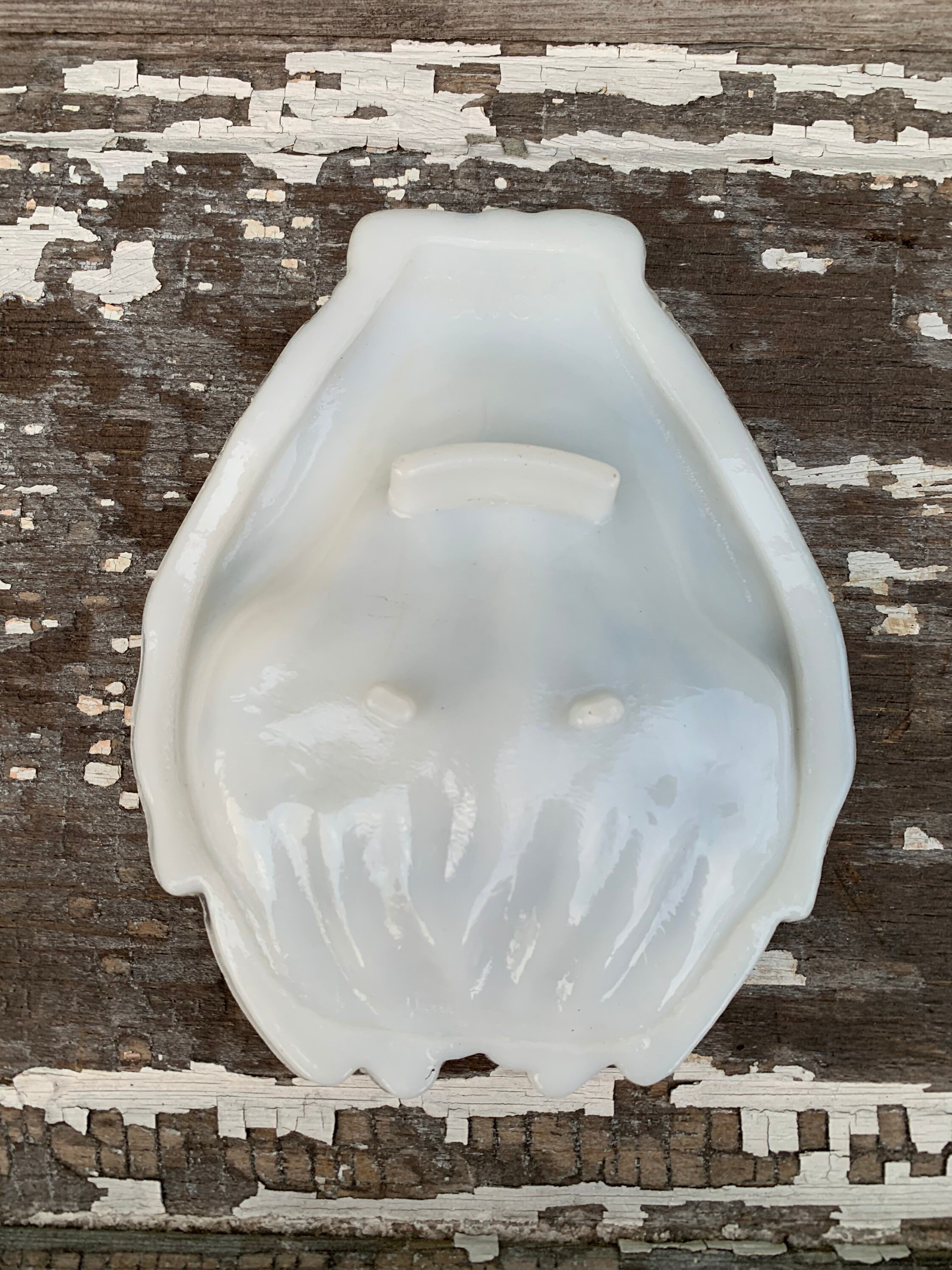 Avon Hands Milk Glass Dish Jewelry Tray White Victorian Art