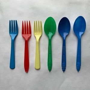 Dairy Queen spoon fork plastic silverware set vintage green red yellow blue disposable utensil